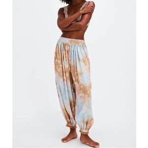 FREE PEOPLE Intimately Night Special Printed Pants Harem pants Embroidered Sz S
